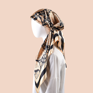 <span class=keywords><strong>Foulard</strong></span> de tête élégant pour femmes - Couvre-chef pour patients en chimiothérapie, <span class=keywords><strong>foulard</strong></span> pour <span class=keywords><strong>perte</strong></span> de <span class=keywords><strong>cheveux</strong></span>, turban pratique et élastique - Product Image 2