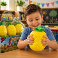 Jouet de décompression sensoriel en forme d'ananas souple en TPR sans BPA, à récupération lente, à tenir avec les deux mains, simulation de fruit, vente en gros, logo personnalisé, OEM