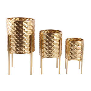 आधुनिक लक्जरी सोने के लंबे गैल्वेनाइज्ड आयरन फ्लोर प्लांटर्स के लिए 2 या 3 के स्टैंड सेट के साथ आधुनिक लक्जरी सोने के लिए - Product Image 3