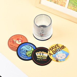 Cadeaux promotionnels personnalisés, patch en caoutchouc PVC souple avec logo de marque coloré, résistant à la chaleur, imperméable, isolation thermique - Product Image 4