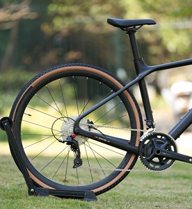 Vélo de Gravel X en Carbone 700x40c avec Freins à Disque Hydrauliques Complets et 24 Vitesses Sensah RS-24, Idéal pour la Course sur Route et le Gravel X - Product Image 2