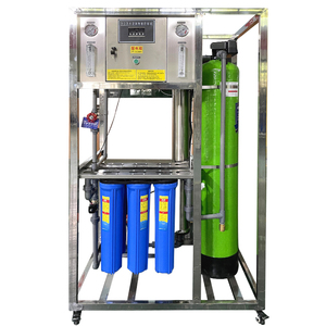 Système <span class=keywords><strong>de</strong></span> traitement d'<span class=keywords><strong>eau</strong></span> par osmose inverse commercial 250L/H 500L/H certifié CE ISO, réservoir en acier inoxydable SS304 et FRP, personnalisable OEM pour l'<span class=keywords><strong>eau</strong></span> potable industrielle - Product Image 3