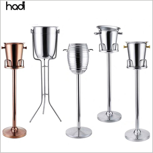 Cubo de Hielo para <span class=keywords><strong>Vino</strong></span> y Champán de Acero Inoxidable Directo de Fábrica, Cubo de Hielo de Acero Plateado y Dorado Rosa con Soporte - Product Image 1
