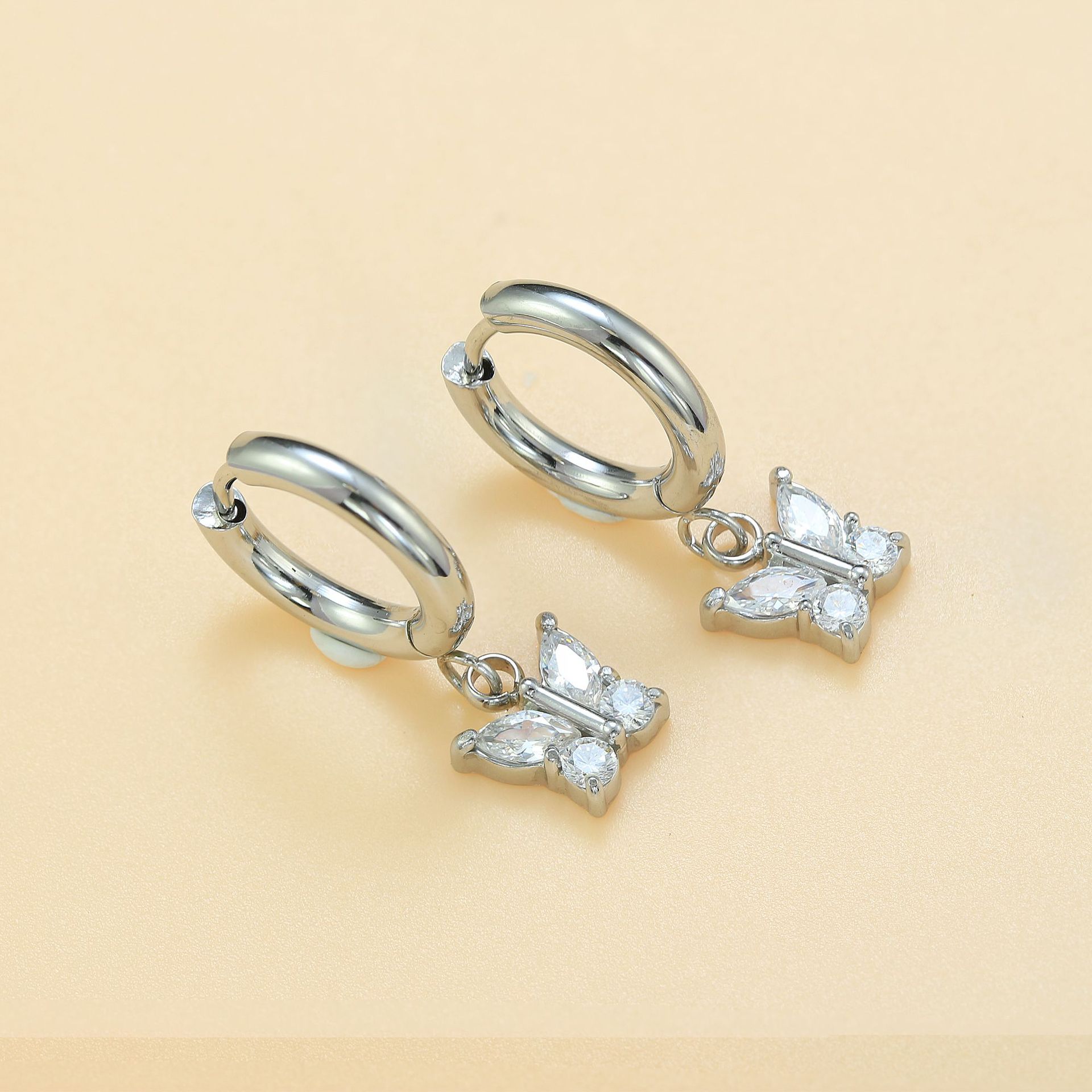 Zirconio blanco acero