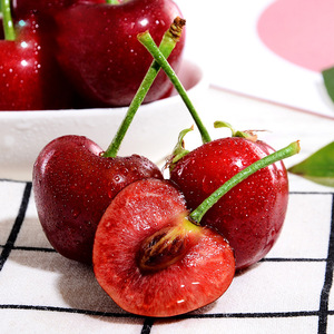 Shandong Meizao cerises rouges douces fraîches 1/2 kg Daifa pâte <span class=keywords><strong>de</strong></span> cerise fruits domestiques saisonniers pour les femmes enceintes - Product Image 2