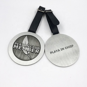 Etiqueta de metal personalizada para jugador de golf, etiqueta de bolsa de golf con nombre diferente - Product Image 1
