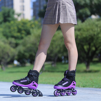 Patins à roulettes en ligne de nouvelle conception, couleur violet et blanc, fabriqués en Chine, prêts à être expédiés