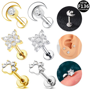 Clous d'oreilles en forme de cœur fleuri plaqués titane avec zircon G23 pour piercing, bijoux cadeau - Product Image 1