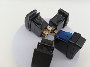 Interrupteur <span class=keywords><strong>à</strong></span> bascule LED étanche 12V personnalisé IP65 <span class=keywords><strong>à</strong></span> bascule marine pour interrupteurs de treuil de treuil ATV - Product Image 6
