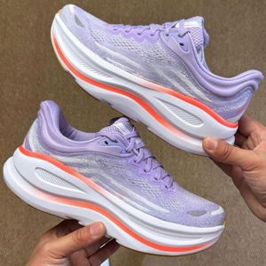 Chaussures de course sportives pour hommes Hoka Bondi 9 en promotion – Baskets antidérapantes, respirantes et confortables, rehaussantes - Product Image 2
