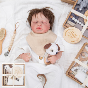 Confezione Regalo 6 Pezzi Sonagli Animali, Morbidissimo Set Fasciatoio e Bavaglino per Neonati, Regalo Nascita Bambino, Accessori per Capelli - Product Image 4