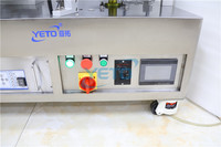 Machine de remplissage et de scellage de flacons en plastique à 5 buses, remplisseuse de liquides monodose de bureau pour sérum, essence, gouttes pour les yeux