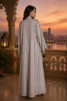 Abaya élégante en polyester brodé à motif floral, grande taille, col bateau, avec pompons, longue robe maxi, abaya modeste pour femme, pour le quotidien et l'Aïd, ODM
