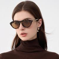 Kacamata Hitam Cat-eye UV400 Baru, Ringan, Tanpa Polarisasi, Desain Chic yang Menyempurnakan Wajah, Nuansa Premium, Warna Tortoiseshell Trendi