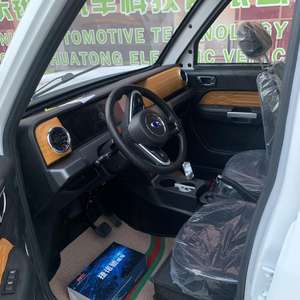 Entrega Rápida de Auto Eléctrico de 4 Ruedas con Batería de Nueva Energía para Personas Mayores, para Desplazamientos Domésticos, con 200-250kW y Autonomía de 201-300km - Product Image 2