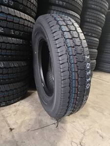 JOYROAD RX5 <span class=keywords><strong>195</strong></span>/<span class=keywords><strong>70R15</strong></span> Pneu pour camion léger 10PR 104/101R LT/<span class=keywords><strong>C</strong></span> 10 Charge épaissie pour voitures <span class=keywords><strong>195</strong></span>/<span class=keywords><strong>70R15</strong></span> 10PR 104/101R - Product Image 6