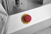 Automatische en handmatige machine voor het pellen van kokosnoten, geschikt voor bruine en groene kokosnoten.