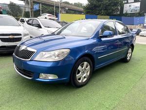 <span class=keywords><strong>Skoda</strong></span> <span class=keywords><strong>Octavia</strong></span> 1.6 Yijun automatique d'occasion, berline spacieuse avec de superbes fonctionnalités, économique et durable - Product Image 2