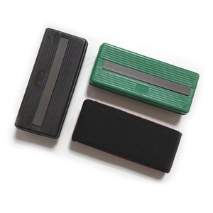Borrador de pizarra magnético de borrado en seco, limpiador de pizarras de goma EVA, económico y local, para uso en aulas. - Product Image 2