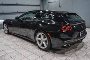 Voiture d'occasion pas chère 2020 GTC4Lusso T RWD Coupé en cuir R18 avec régulateur de vitesse adaptatif, boîte automatique, conduite à gauche, à vendre - Product Image 3