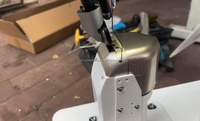 Machine à coudre Jack S5-91 à point noué à une aiguille entièrement automatique avec pied à rouleau synchronisé et moteur à entraînement direct