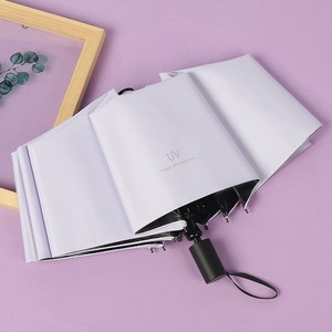 Paraguas Plegable de Tres Secciones, Blanco Liso, Protección UV, para Sol y Lluvia, Plegado Manual, Tela de Nailon 190T, 8 Varillas, Uso Promocional - Product Image 1