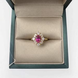 Fournisseur de services professionnels de personnalisation de bijoux, choisissez des rubis et des moissanites de laboratoire parfaits, des bagues exquises inégalées - Product Image 1