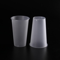 Gobelets en plastique imprimés sur mesure de différentes tailles, écologiques, empilables et durables, parfaits pour les événements et fêtes d'entreprise