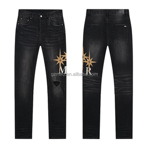 <span class=keywords><strong>Jeans</strong></span> <span class=keywords><strong>di</strong></span> Lusso Firmati Amiriy <span class=keywords><strong>di</strong></span> Alta Qualità Pantaloni <span class=keywords><strong>Jeans</strong></span> Strappati Elasticizzati Hip Hop Denim Streetwear da <span class=keywords><strong>Uomo</strong></span> - Product Image 2