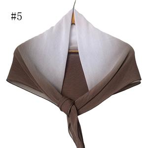 Nouveau style – Foulard carré plissé dégradé en polyester, multifonctionnel, pour femme, protection solaire <span class=keywords><strong>F753</strong></span> - Product Image 5