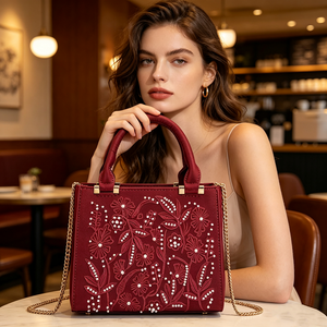 กระเป๋าถือผ้าซาตินปักลายมุกสุดหรู 17*8*16 ซม. กระเป๋าสะพายข้างแบบถอดสายได้ 3 แบบสำหรับผู้หญิง ใช้ได้<span class=keywords><strong>ท</strong></span>ั้งในชีวิตประ<span class=keywords><strong>จ</strong></span>ำวันและงานปาร์ตี้ - Product Image 2