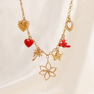 Collar de Acero Inoxidable con Colgante en Forma de Corazón Chapado en Oro de 18K, Joyería de Moda para Mujer XL31956 - Product Image 2