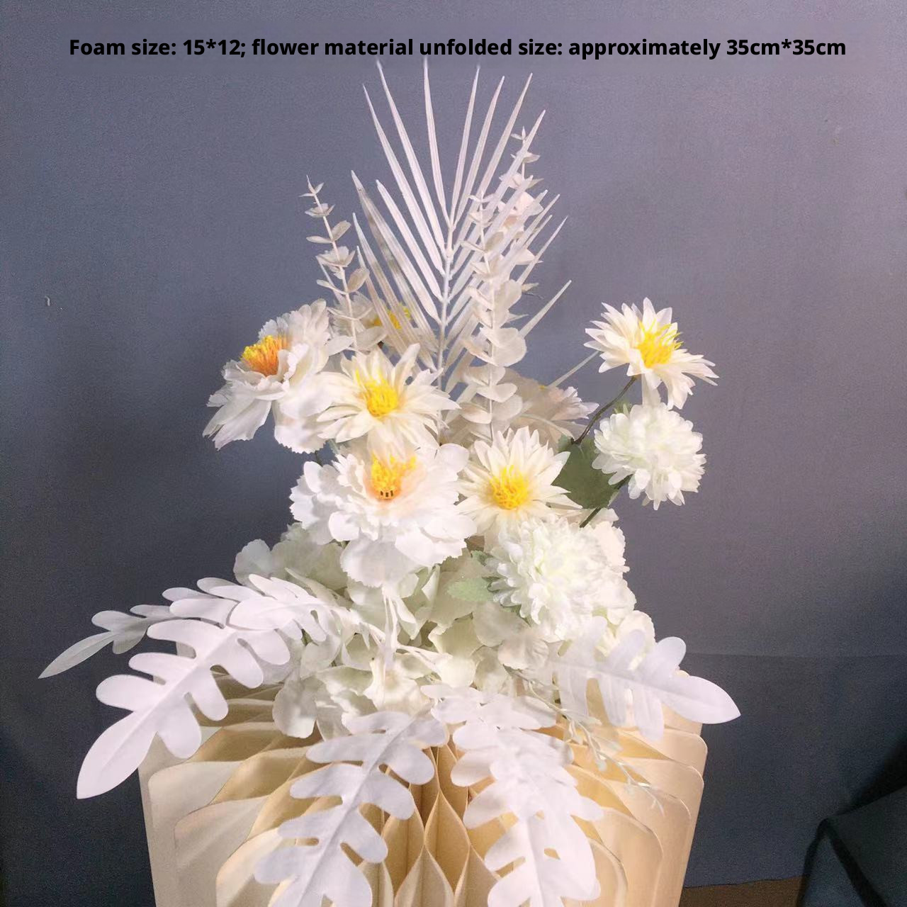 6# Fleur blanche en pot