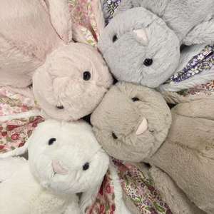 JellyCatt 25th Easter Bunny Strawberry Floral Patchwork 31cm PP algodón relleno lavado Technics juguetes de animales de peluche edredón - Product Image 3