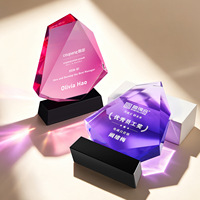 Trophée en cristal moderne et minimaliste, nouveau design créatif, couleur dégradée, pour récompense de réunion annuelle d'entreprise