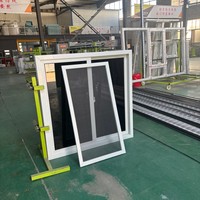 Fenêtre coulissante UPVC à 5 chambres avec profil en verre noir améliorant l'efficacité thermique et la rigidité structurelle