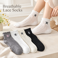 Chaussettes courtes en dentelle pour femmes, respirantes, en maille tricotée, avec broderie de nœud, bord à volants, légères, décontractées, pour l'été