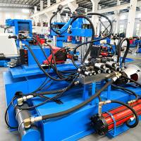 Machine de formage d'extrémités de tuyaux hydrauliques pour la production de tubes à raccords press-fit à paroi mince en acier inoxydable