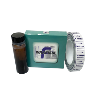 Film de cire universel Labtex, Parafilm de laboratoire polyvalent, auto-scellant, conçu pour couvrir et protéger les articles de laboratoire tels que les tubes à essai, les béchers - Product Image 2