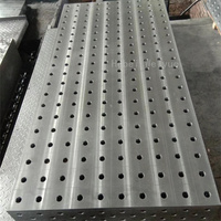 Table de soudage 3D réglable avec fixation et serrage pour petites structures de soudage