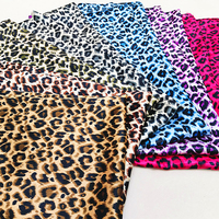 Tissu satiné imprimé numérique à motif floral dégradé RTS 75 g/m² - Faible quantité minimale de commande pour robe et foulard
