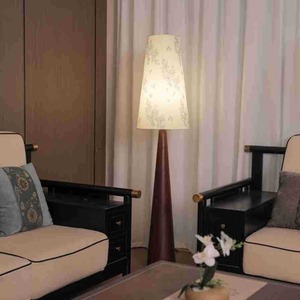 Lámpara de pie vintage Wabi Sabi de madera y tela de 155 cm de altura para dormitorio, casa de huéspedes, área del sofá, estilo retro. - Product Image 4