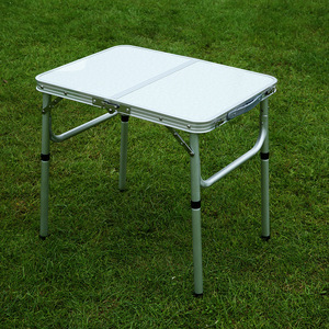 Mesa de pícnic portátil de aluminio de diseño moderno, muebles de exterior de hierro plegables cuadrados para viajes y entrenamiento - Product Image 3