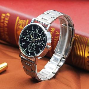 Reloj de Cuarzo Casual para Hombre con Correa de Acero de Tres Ojos, Reloj de Regalo del Fabricante, Reloj al por Mayor para Hombre - Product Image 3