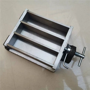 40*40*160mm Triple prueba cemento arena molde Material de hierro fundido tres acero mortero equipo de laboratorio OEM soporte personalizado - Product Image 4