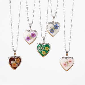 Tùy Chỉnh Bộ Nhớ Trái Tim Thép Không Gỉ Hình Ảnh Mặt Dây Chuyền Vòng Cổ Quên Tôi Không Charms Với Ép Hoa Mề Đay Cá Nhân Đồ Trang Sức - Product Image 3