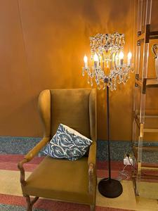 Lámpara de Pie de Cristal Vintage Moderna y Lujosa para Sala de Estar, Modelo HM-F-005 - Product Image 3