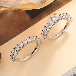 Anillos de plata de ley para mujer, banda de anillo de 18k, anillos de plata 925 para mujer, anillo de moissanita de plata 925 - Product Image 1