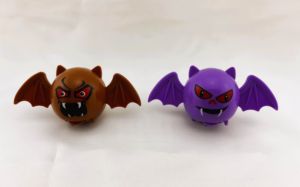 Juguete novedoso de Halloween, murciélago de cuerda, regalo de fiesta para niños, murciélago giratorio para caminar - Product Image 6