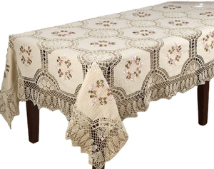 Mantel <span class=keywords><strong>de</strong></span> Poliéster Hecho a Mano con Encaje <span class=keywords><strong>de</strong></span> <span class=keywords><strong>Ganchillo</strong></span>, Bordado <span class=keywords><strong>de</strong></span> Cinta con Medallón Floral, Beige Clásico, Duradero, Ecológico y Personalizable - Product Image 1